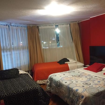 Hostal Capri Quito Luaran gambar