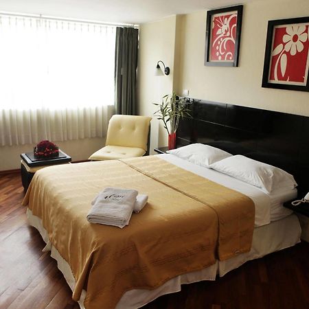 Hostal Capri Quito Luaran gambar