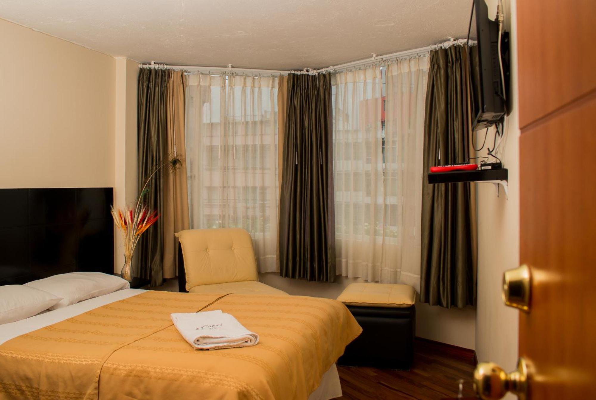 Hostal Capri Quito Luaran gambar