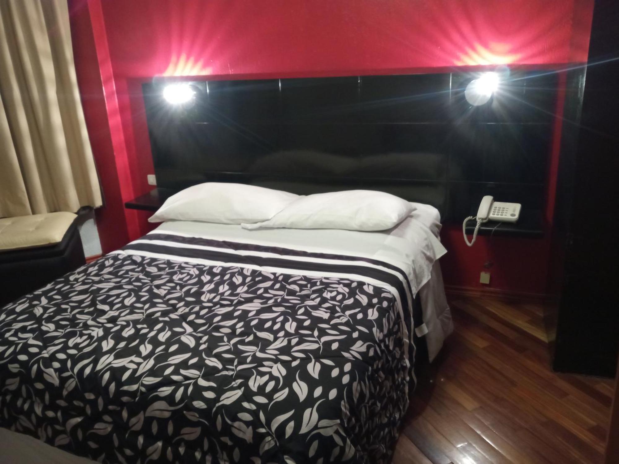 Hostal Capri Quito Luaran gambar